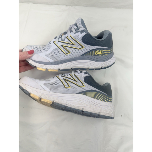 New Balance 840v5 Women's Running Shoes Silent Gray Athletic Sneakers size 7 - Picture 12 of 15